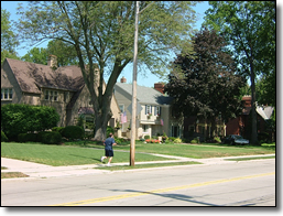 Dense residential neighborhoods are located at the top of Hogsback Lane.